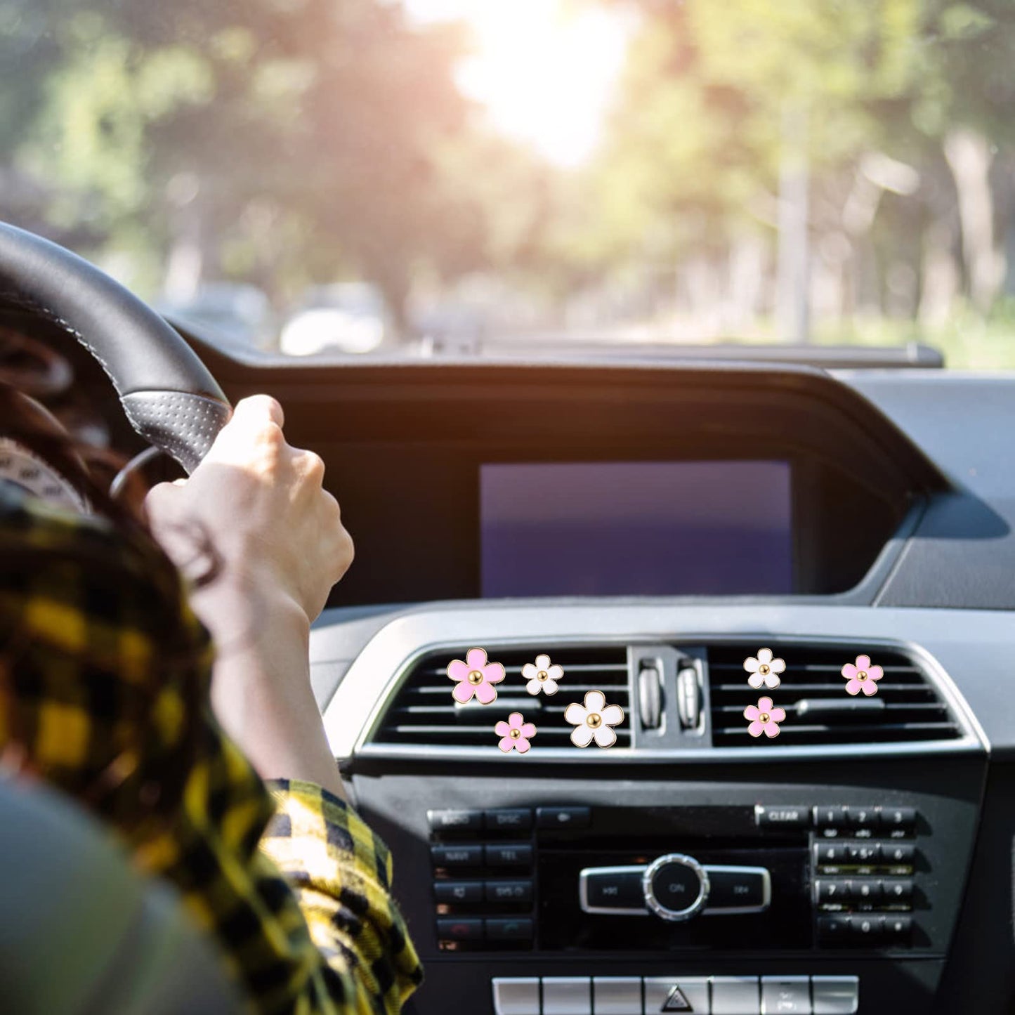 8 Stück Gänseblümchen Blume Auto Lufterfrischer Clip Autozubehör Innenraum Deko Frauen Auto Aromatherapie Ätherisches Öl Diffusor Auto-Dekorationszubehör Auto Deko Innen Für Auto (Schwarz,Weiß)